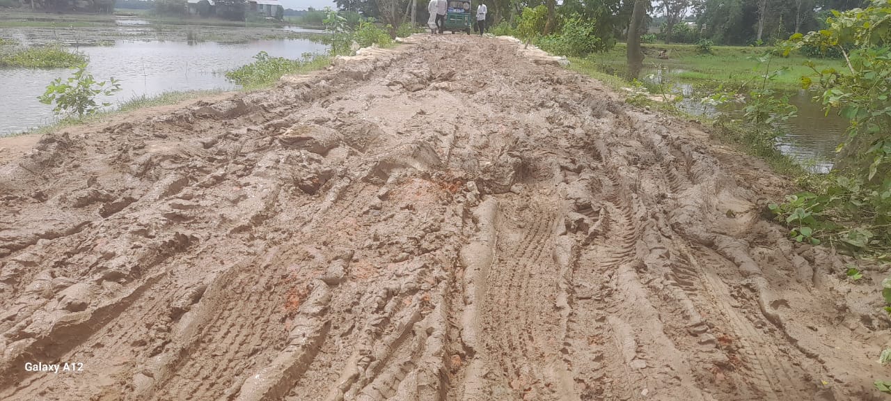 সুনামগঞ্জের জগন্নাথপুরে রসুলগঞ্জ সড়কের বেহাল দশা, দুর্ভোগে হাজারো মানুষ