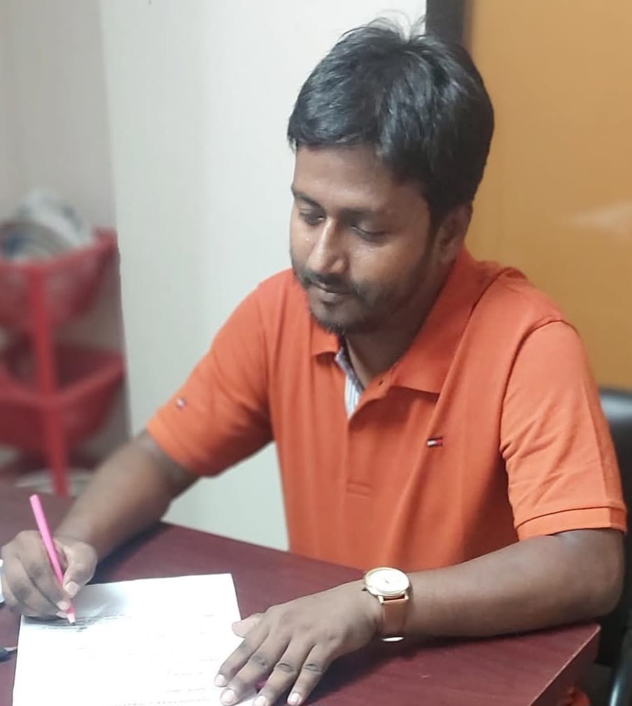 সাংবাদিক রেজা মাহমুদের ফেসবুক আইডি হ্যাক, থানায় জিডি
